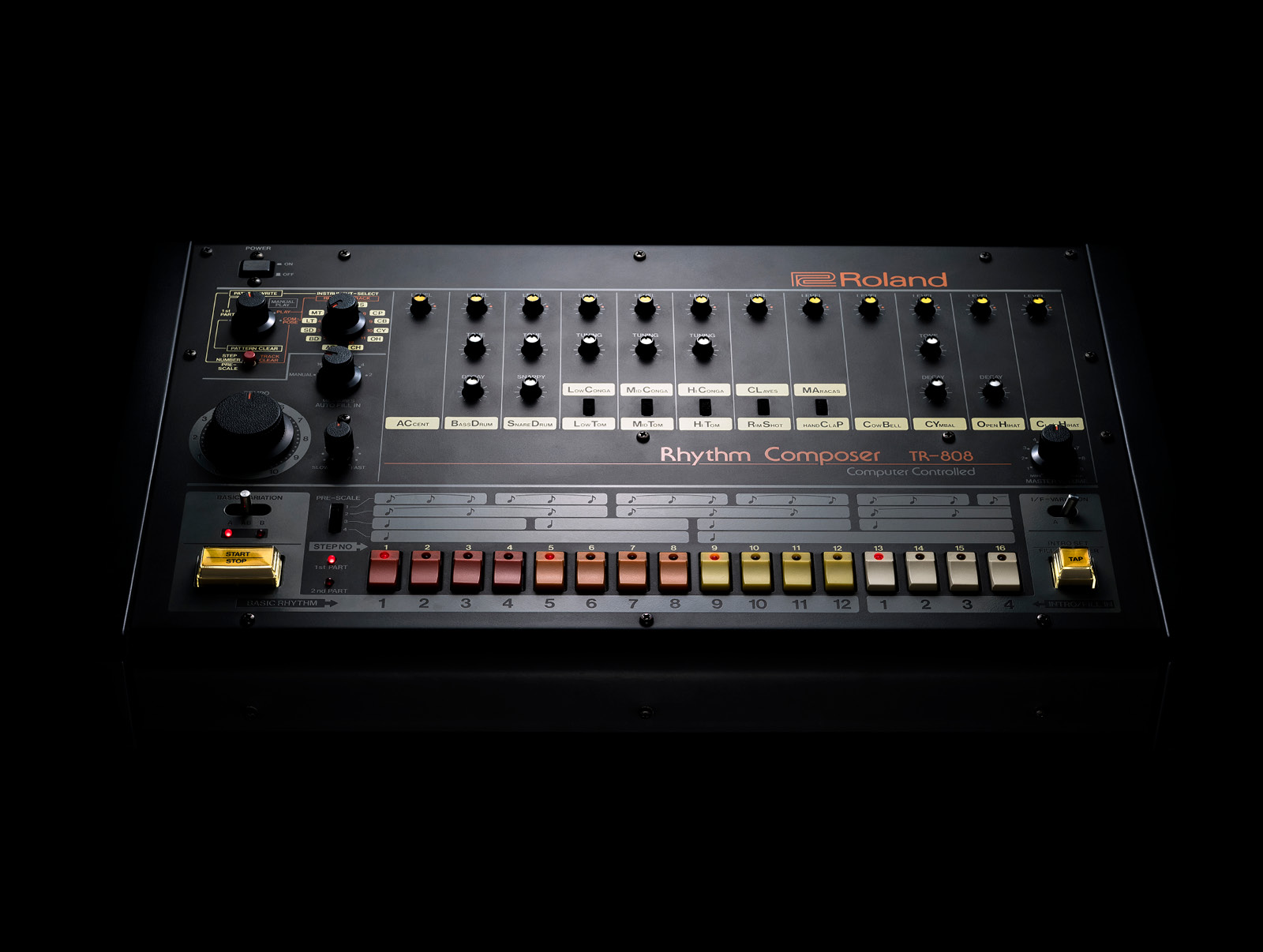 TR-808 実機展示