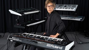 アレクサンドル・ラゴヤ　エディション　CD10枚組　没後20年＆生誕90年記念盤 名ギタリストの没後20年＆生誕90年記念盤『アレクサンドル